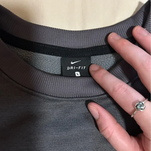 Nike Dri-FIT Charcoal Sweatshirt - Picture 2 of 3